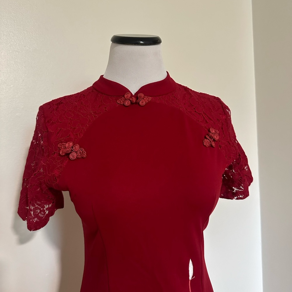 Vintage Mini Dress in Red And Lace embroidered florals formal cocktail dress - Picture 4 of 11